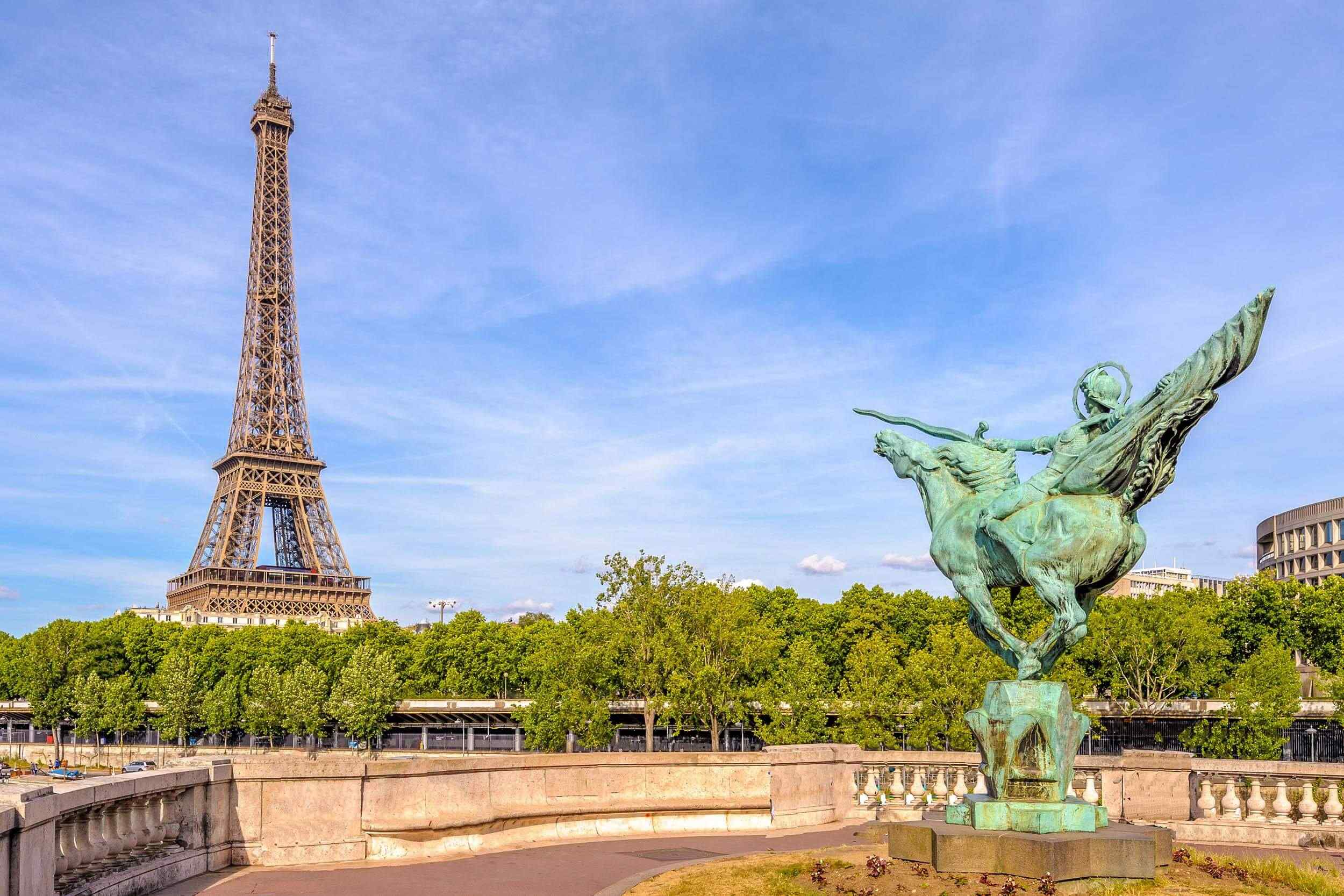 post_paris_05 post_paris_05