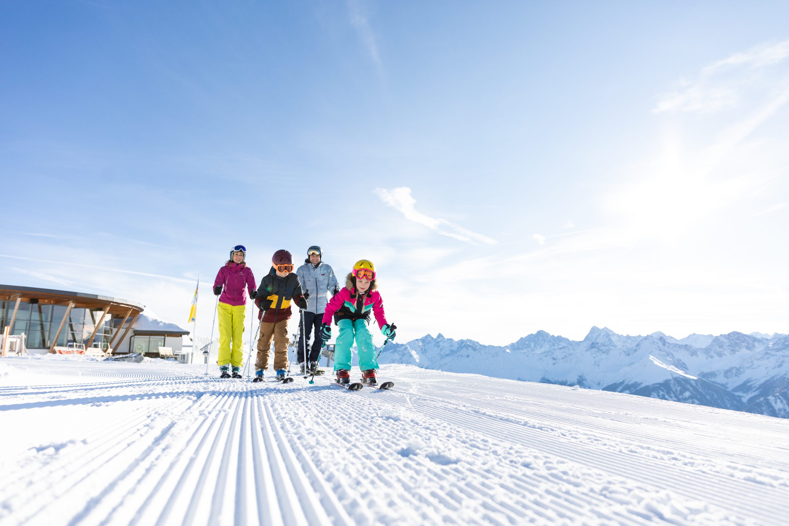 1759580785_324 https://test.tiandemk.mk/wp-content/uploads/2025/12/1759580785_324-scaled.jpg